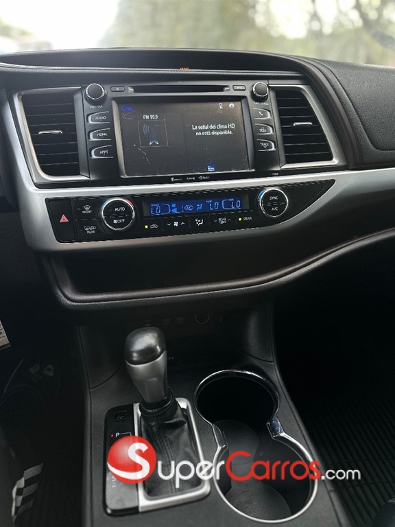2019 Toyota Highlander LE — foto 11 / 11