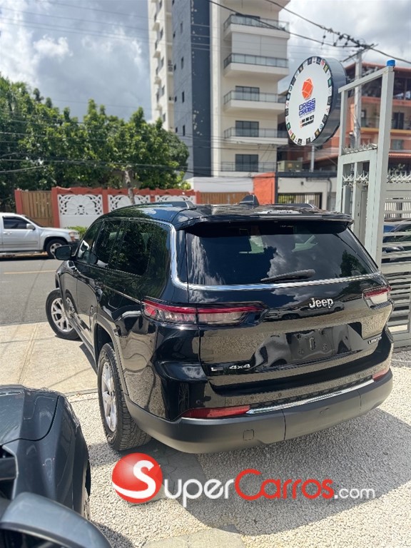 2021 Jeep Grand Cherokee L Limited — foto 4 / 12