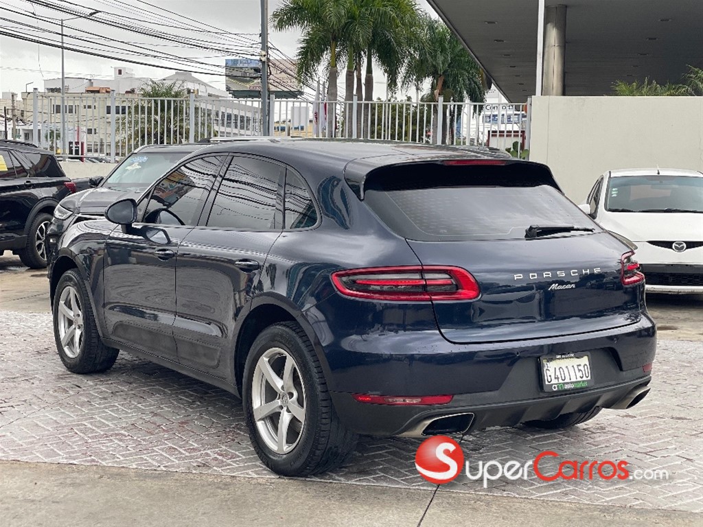 2017 Porsche Macan — foto 6 / 10