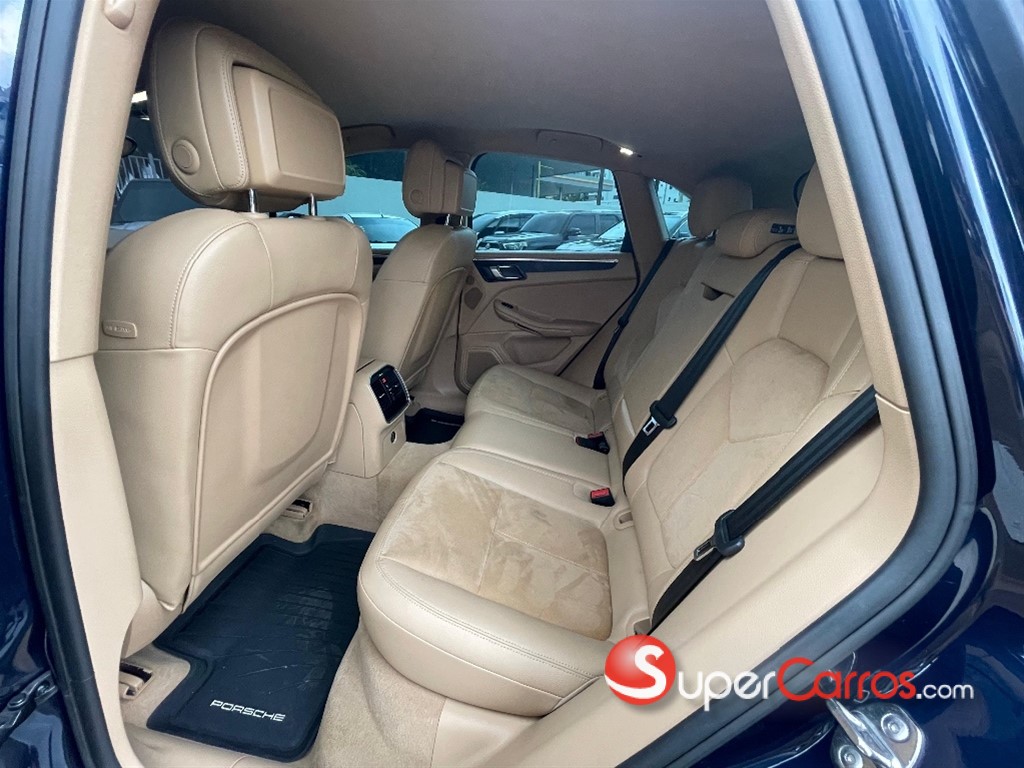 2017 Porsche Macan — foto 7 / 10
