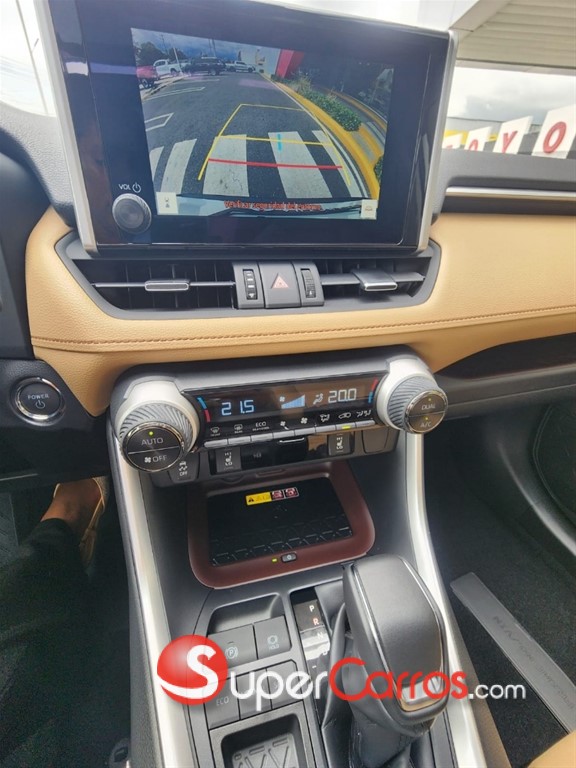 2025 Toyota RAV4 Limited — foto 4 / 10