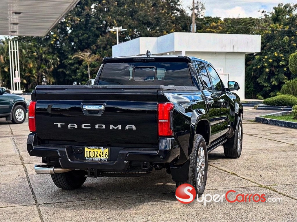 2024 Toyota Tacoma Limited — foto 8 / 12
