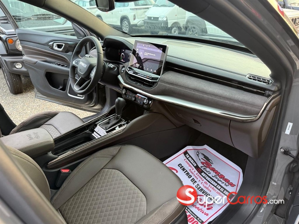 2024 Jeep Commander Overland — foto 5 / 8