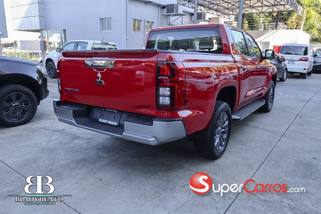 2025 Mitsubishi Motors L 200 — foto 8 / 11