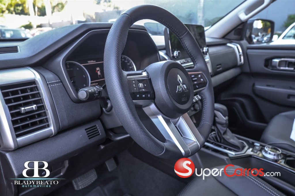 2025 Mitsubishi Motors L 200 — foto 11 / 11