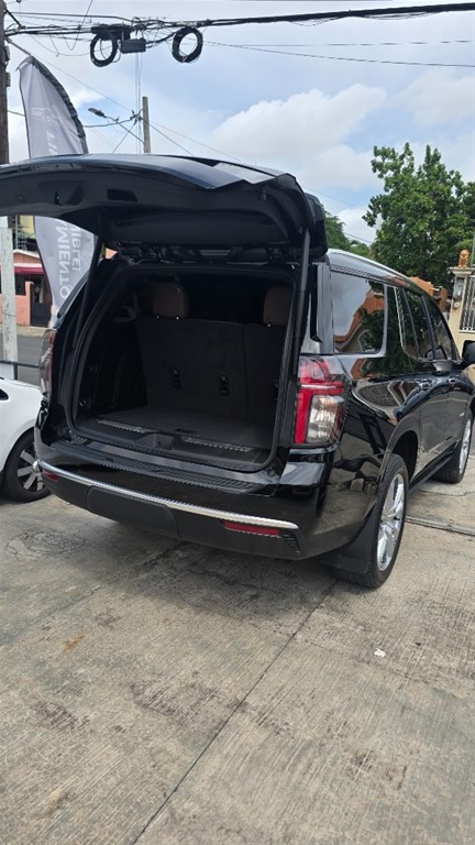 2024 Chevrolet Tahoe Highcountry Duramax — foto 3 / 9