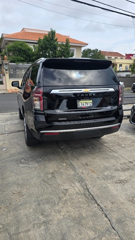 2024 Chevrolet Tahoe Highcountry Duramax — foto 4 / 9