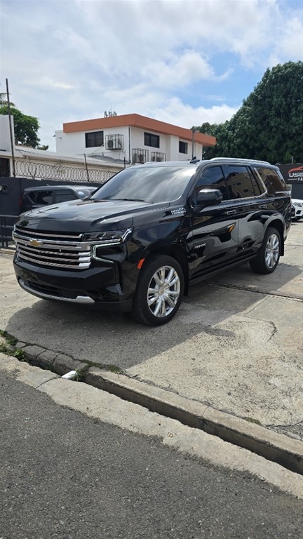 2024 Chevrolet Tahoe Highcountry Duramax — foto 8 / 9