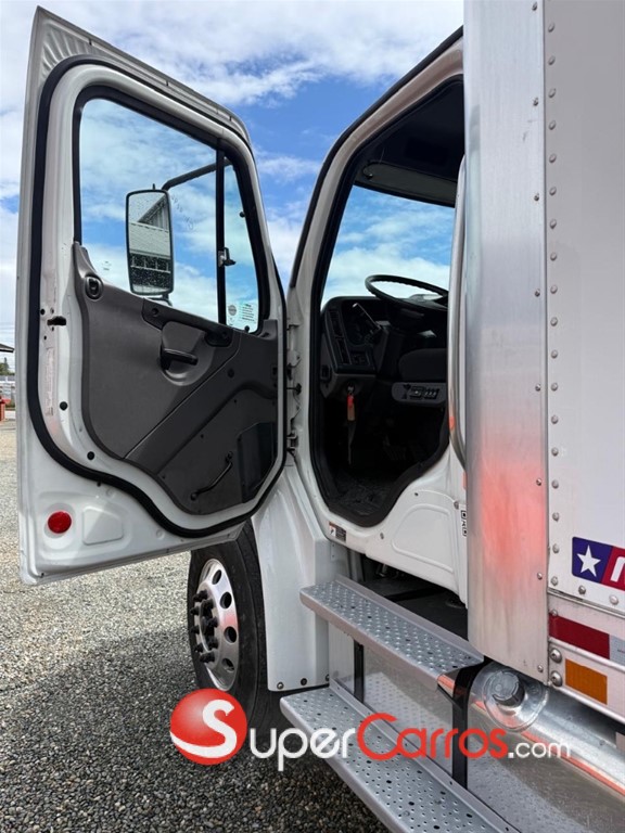 2016 Freightliner M2 — foto 3 / 8