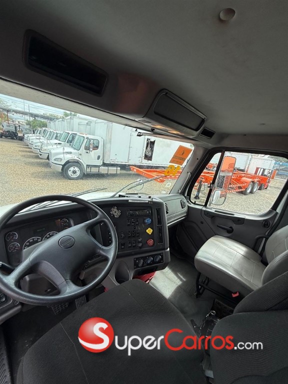 2016 Freightliner M2 — foto 5 / 8