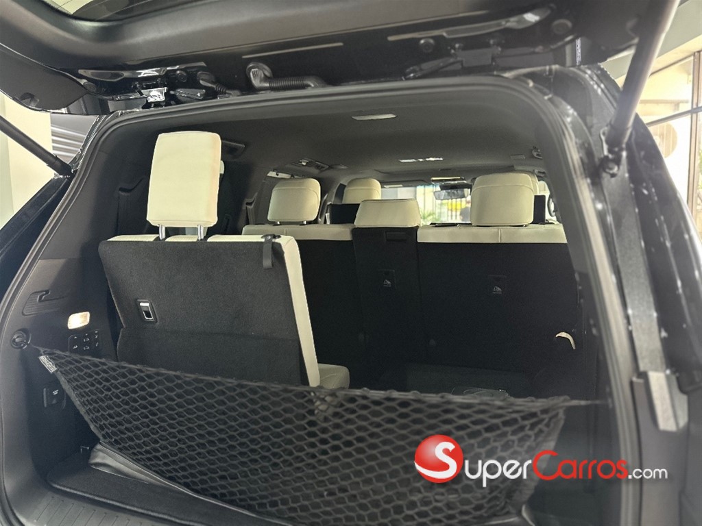 2023 Lexus LX 600 Luxury — foto 7 / 12