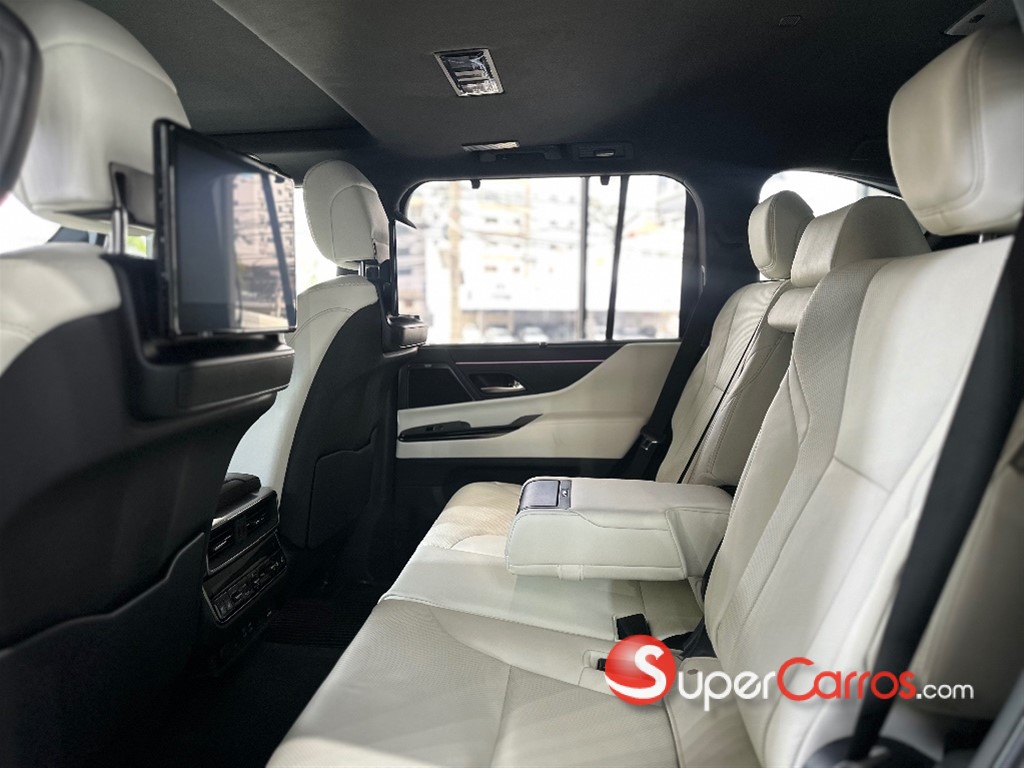 2023 Lexus LX 600 Luxury — foto 9 / 12