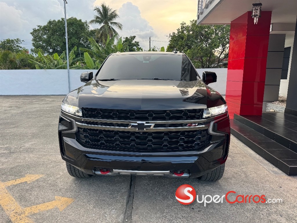 2021 Chevrolet Tahoe Z71 — foto 3 / 12