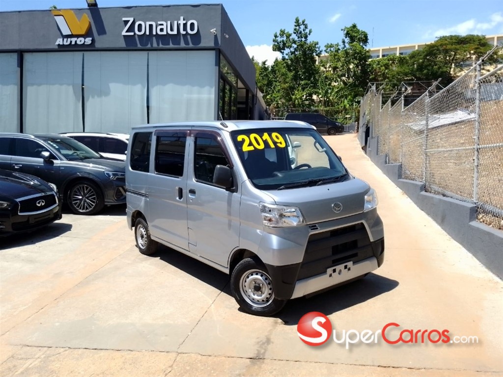 2019 Daihatsu Hijet Minivan