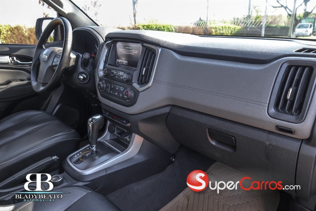 2017 Chevrolet Colorado LTZ — foto 2 / 12