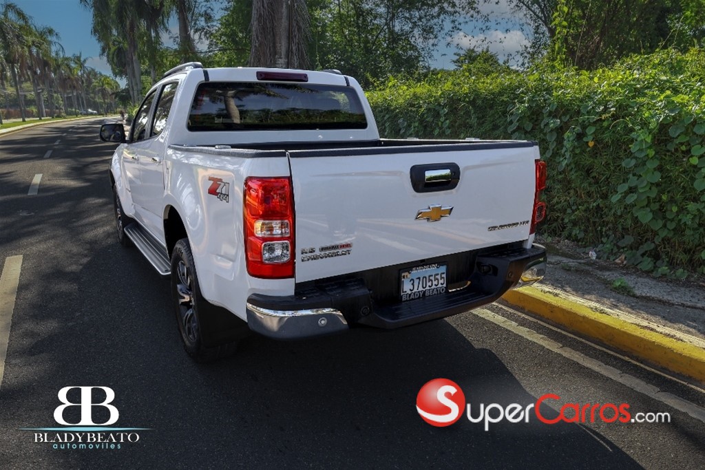 2017 Chevrolet Colorado LTZ — foto 8 / 12