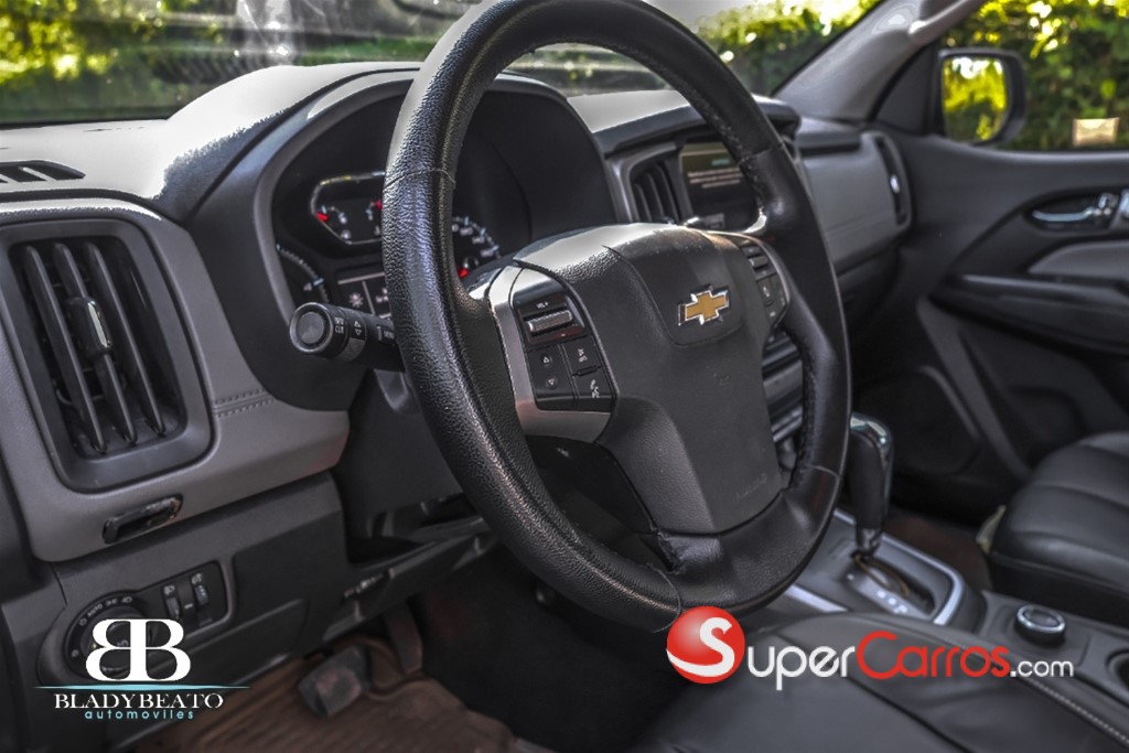 2017 Chevrolet Colorado LTZ — foto 9 / 12