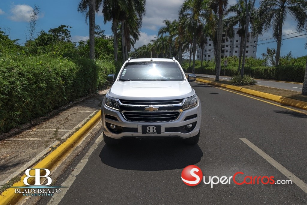 2017 Chevrolet Colorado LTZ — foto 2 / 10