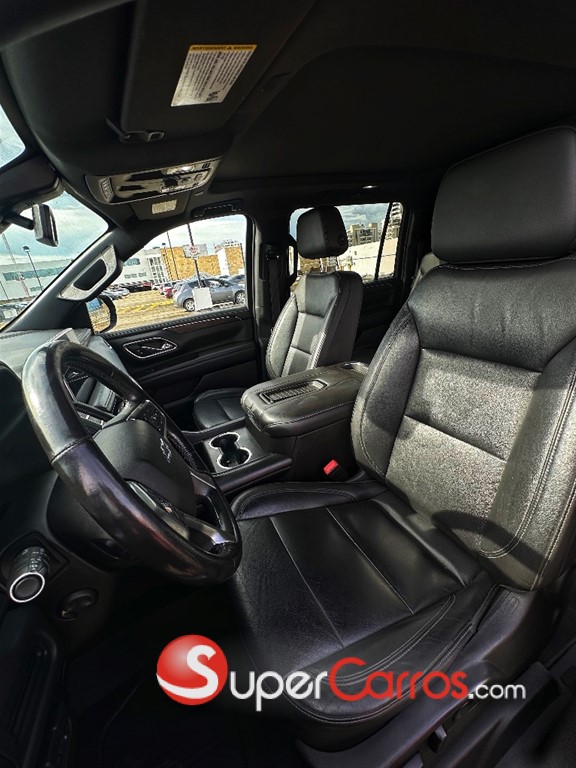 2021 Chevrolet Suburban Highcountry — foto 6 / 8