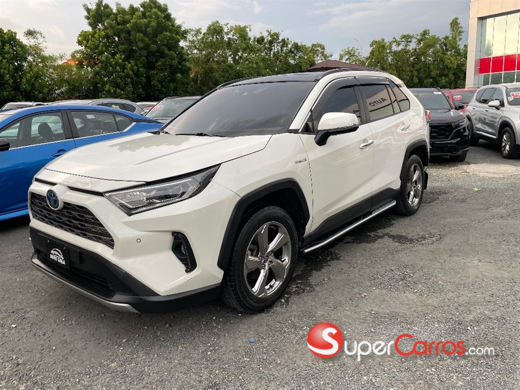 2022 Toyota RAV4 XLE Hybrid — foto 3 / 8