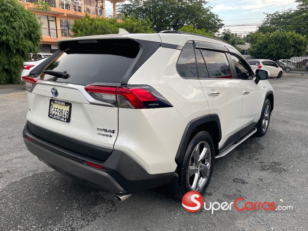 2022 Toyota RAV4 XLE Hybrid — foto 4 / 8
