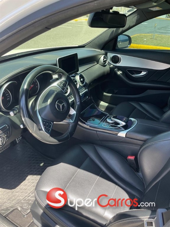 2015 Mercedes-Benz Clase C 250 — foto 7 / 9