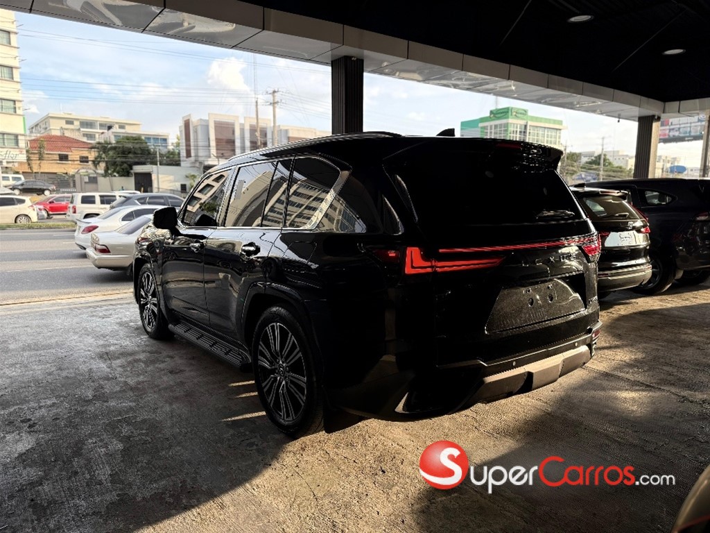 2025 Lexus LX 600 Luxury — foto 5 / 12