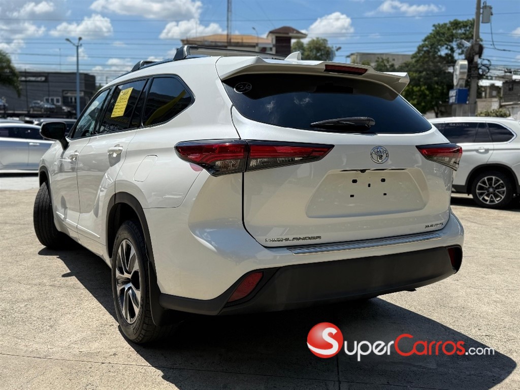 2020 Toyota Highlander XLE — foto 7 / 9