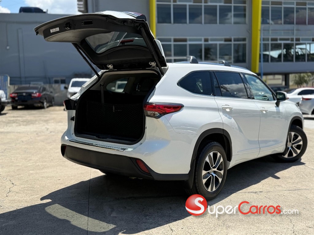 2020 Toyota Highlander XLE — foto 9 / 9