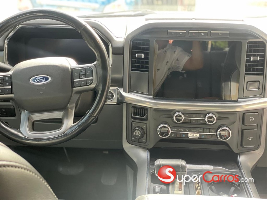 2021 Ford F 150 Lariat — foto 3 / 11
