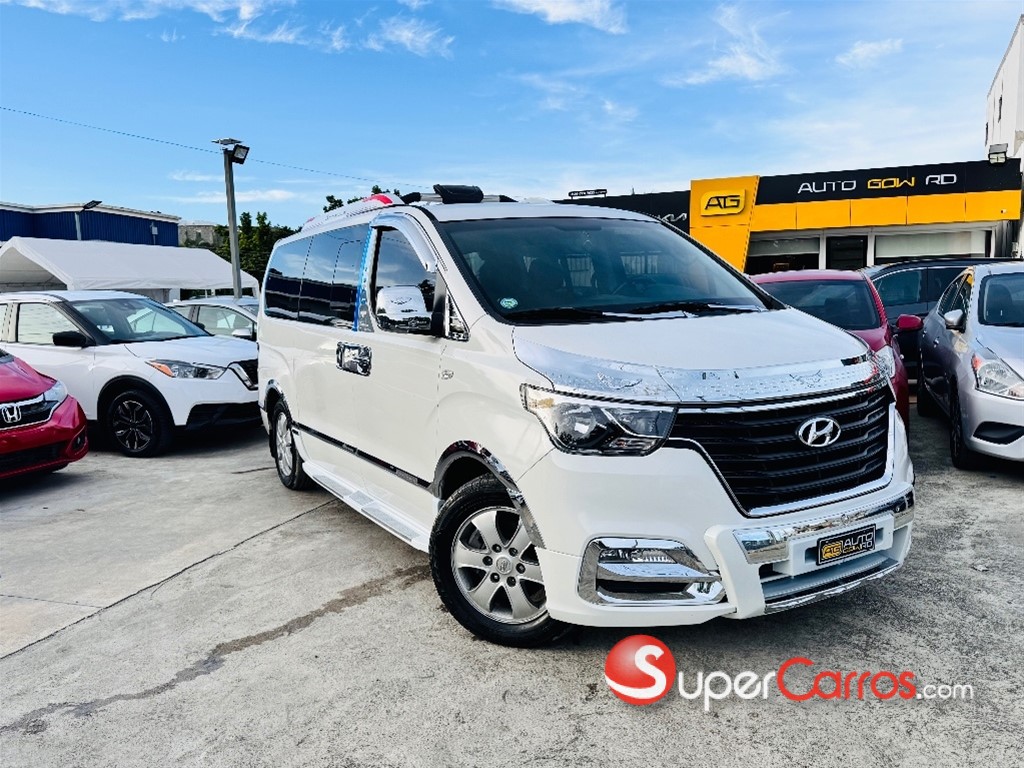 2020 Hyundai Grand Starex