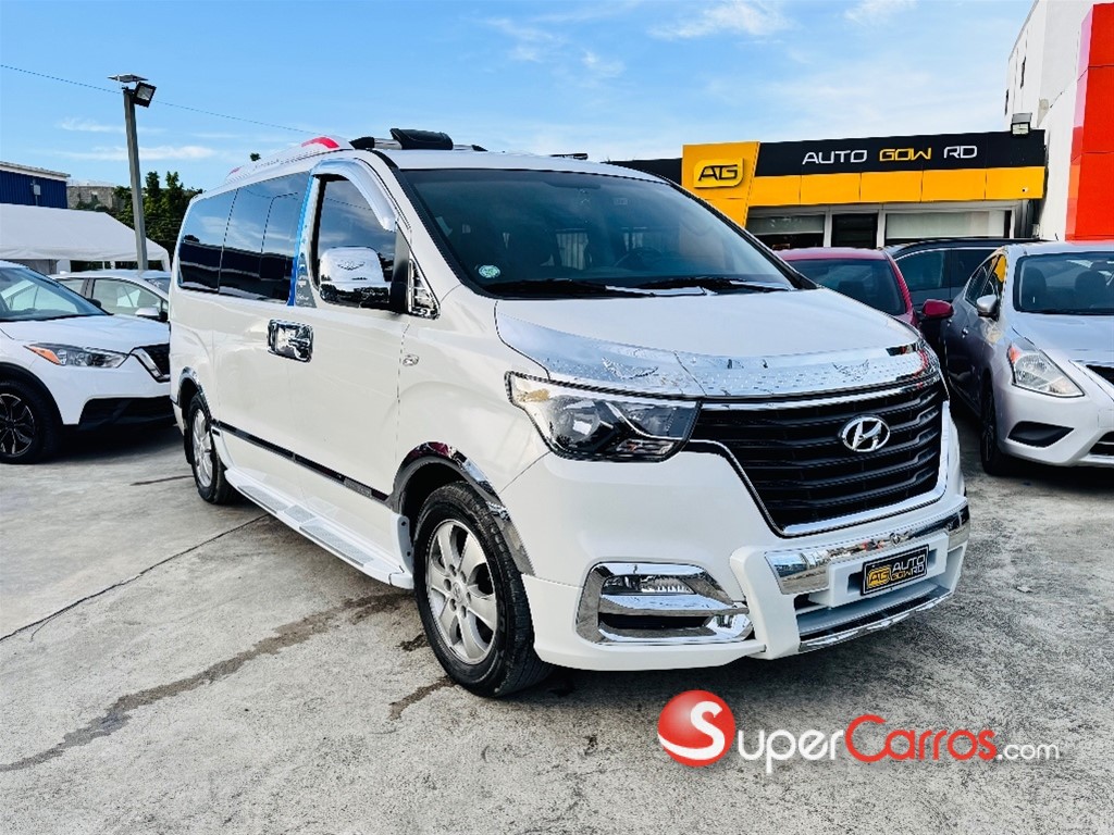 2020 Hyundai Grand Starex — foto 2 / 12