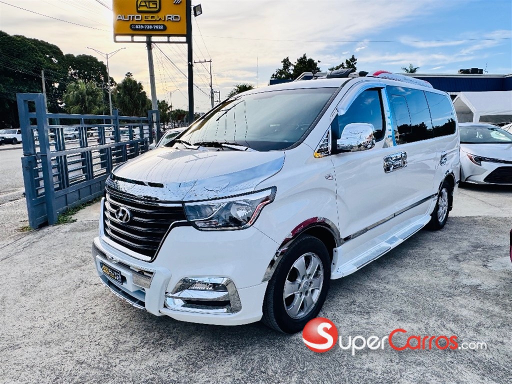 2020 Hyundai Grand Starex — foto 3 / 12