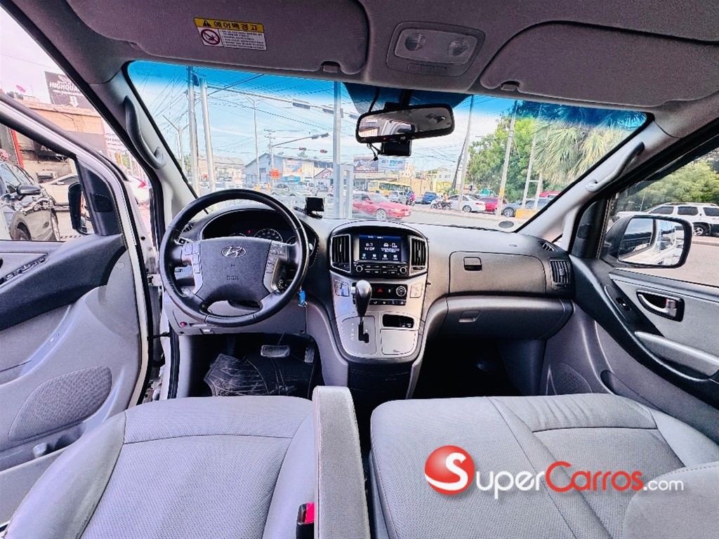2020 Hyundai Grand Starex — foto 6 / 12