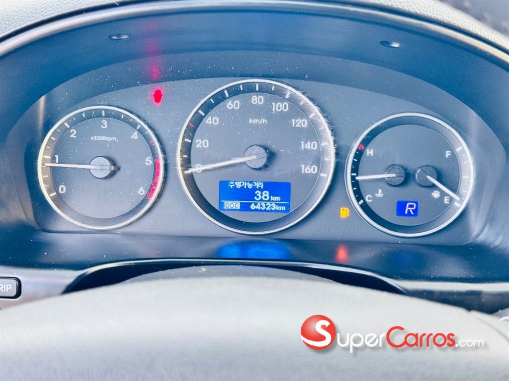 2020 Hyundai Grand Starex — foto 12 / 12