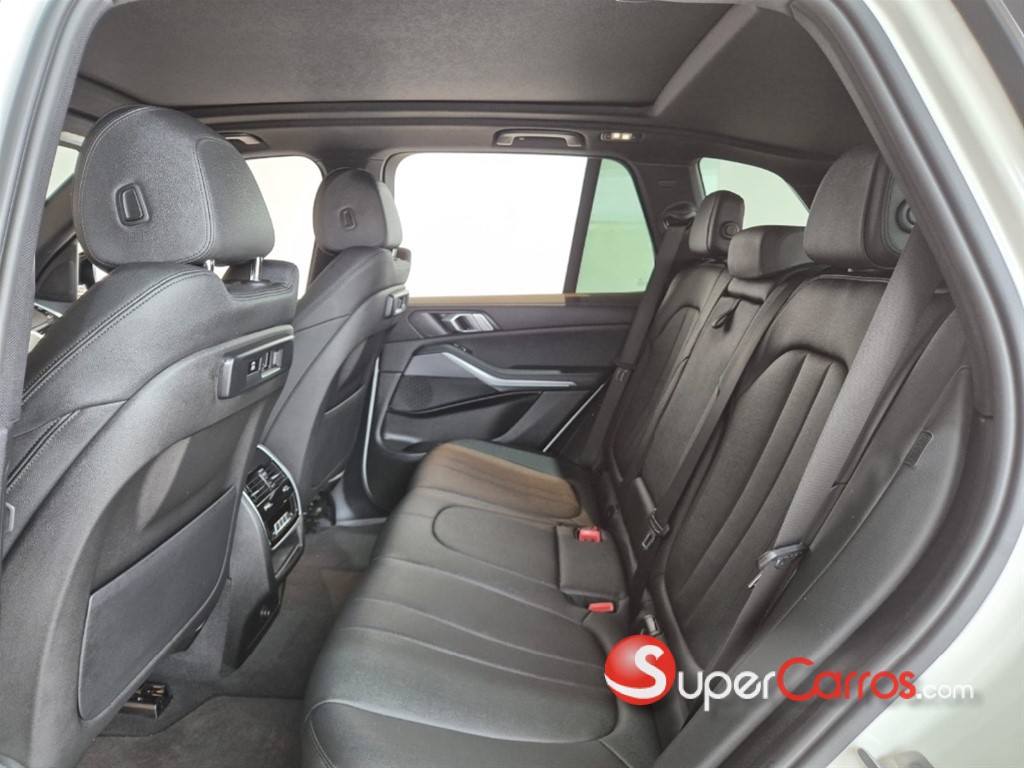 2020 BMW X 5 XDRIVE 40i — foto 2 / 11