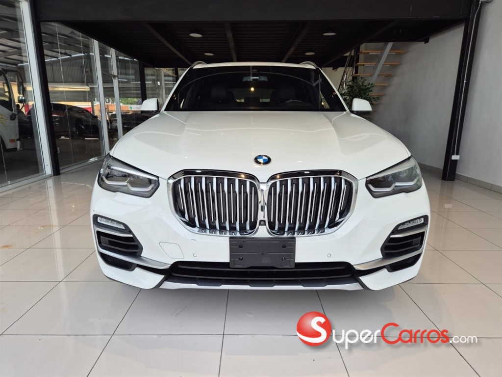 2020 BMW X 5 XDRIVE 40i — foto 8 / 11