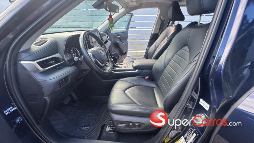 2023 Toyota Highlander XLE — foto 5 / 11