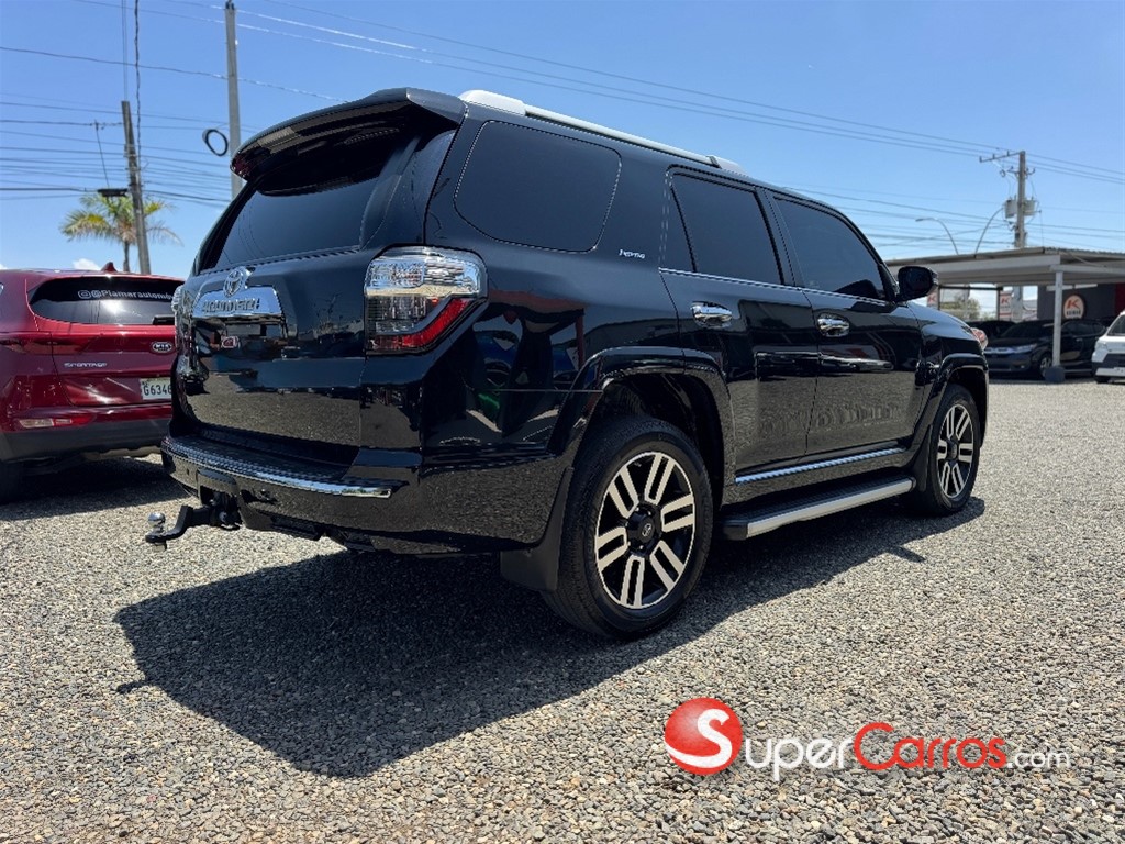 2018 Toyota 4 Runner Limited — foto 3 / 9
