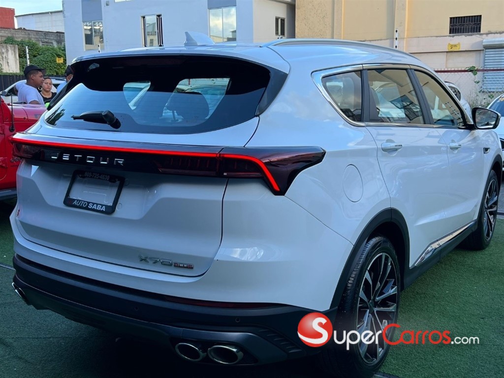 2025 Jetour X70 PLUS — foto 6 / 12
