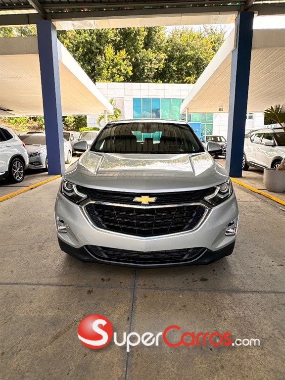 2020 Chevrolet Equinox LS — foto 2 / 8