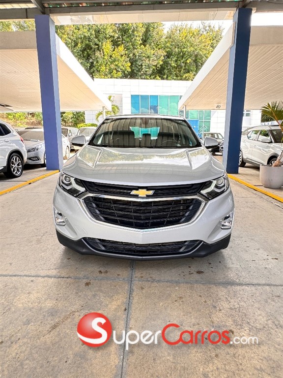 2020 Chevrolet Equinox LS — foto 3 / 8