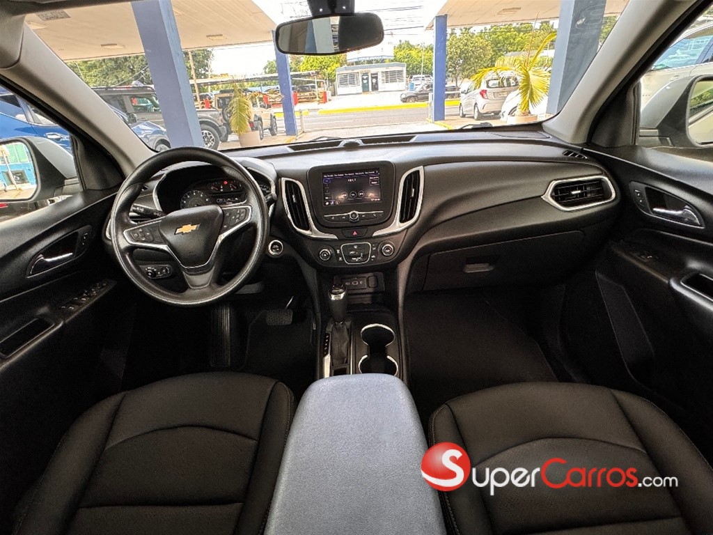 2020 Chevrolet Equinox LS — foto 6 / 8