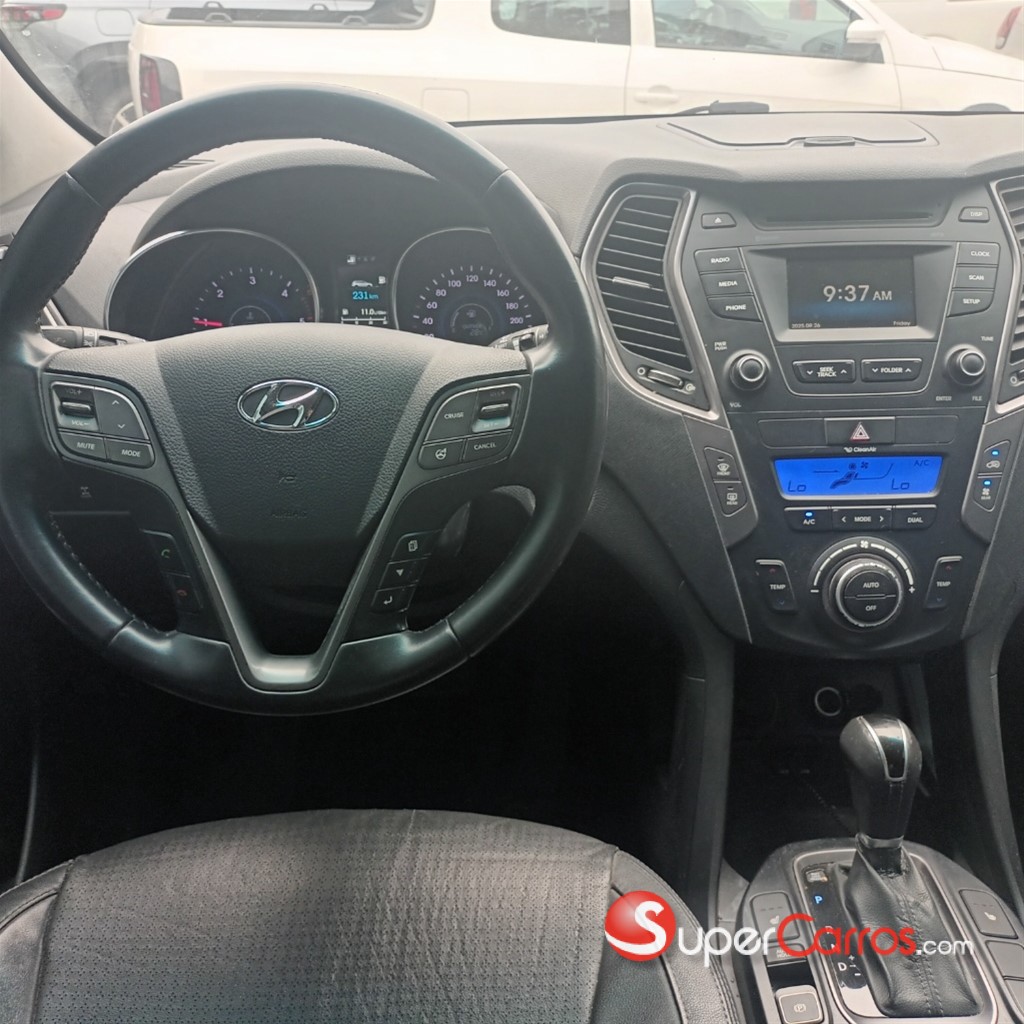 2015 Hyundai Grand Santa Fe — foto 10 / 12