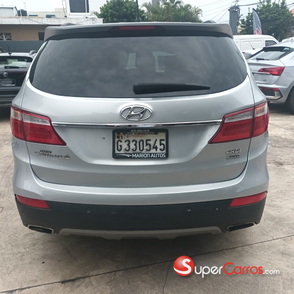 2015 Hyundai Grand Santa Fe — foto 12 / 12
