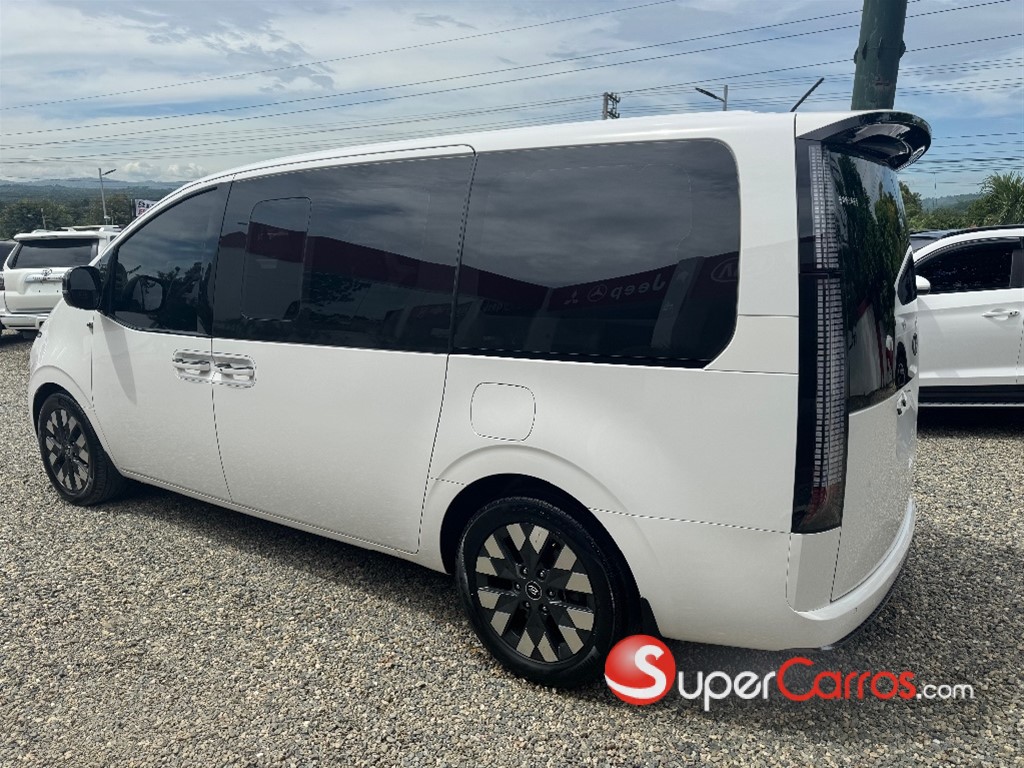 2022 Hyundai Staria — foto 5 / 12