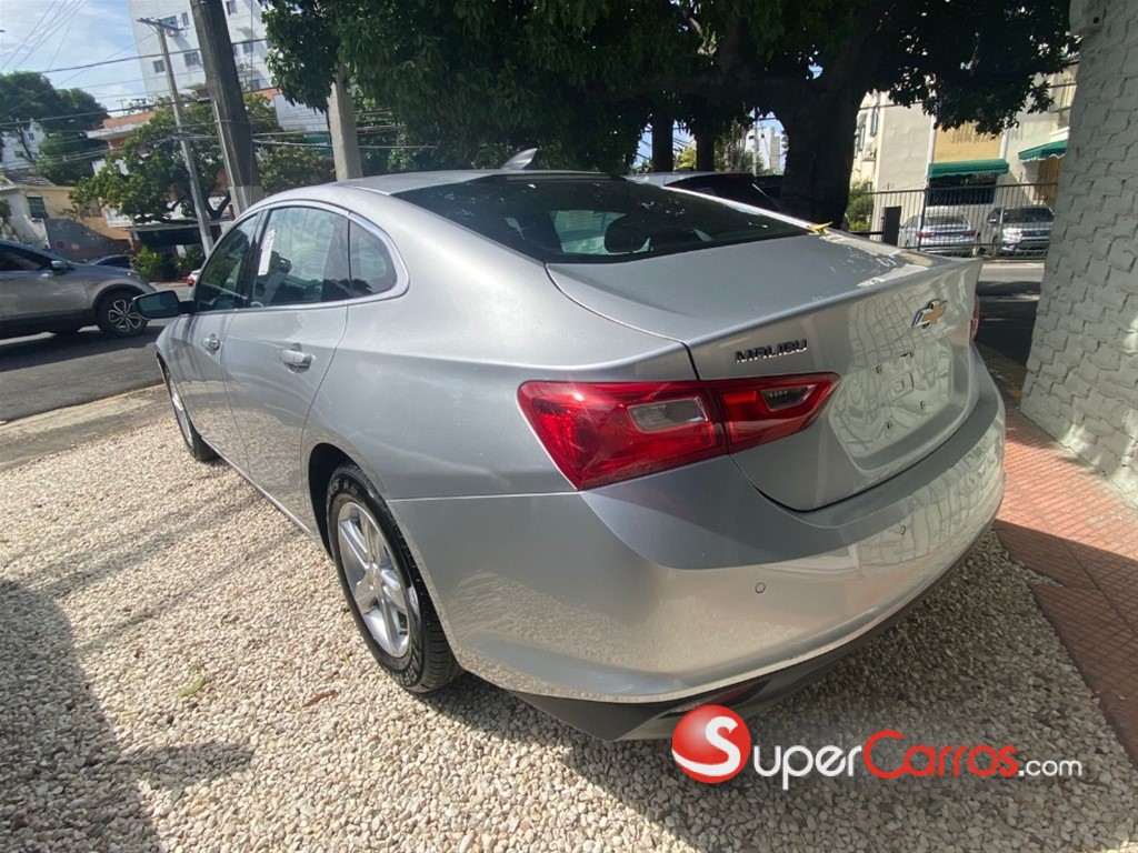 2022 Chevrolet Malibu LT — foto 6 / 9