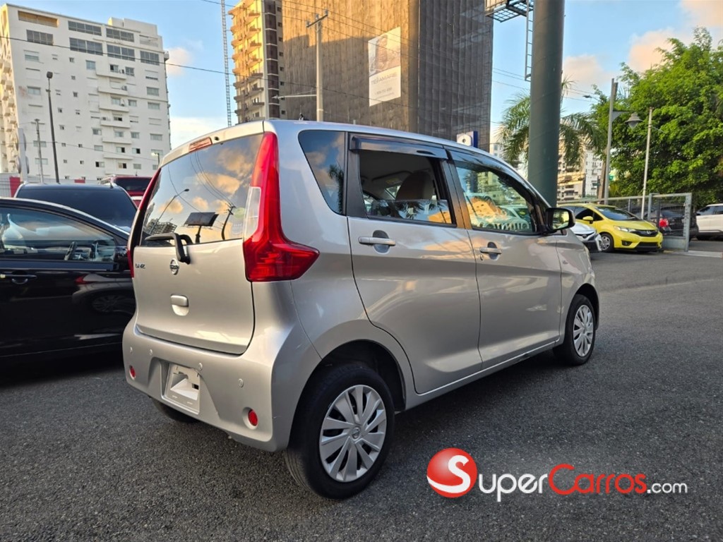 2019 Nissan Dayz — foto 5 / 9