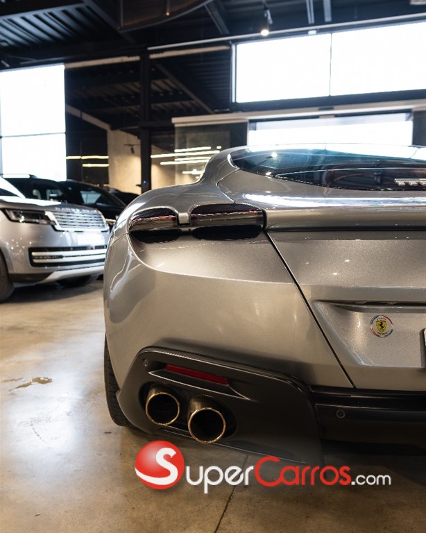 2021 Ferrari Roma — foto 6 / 12