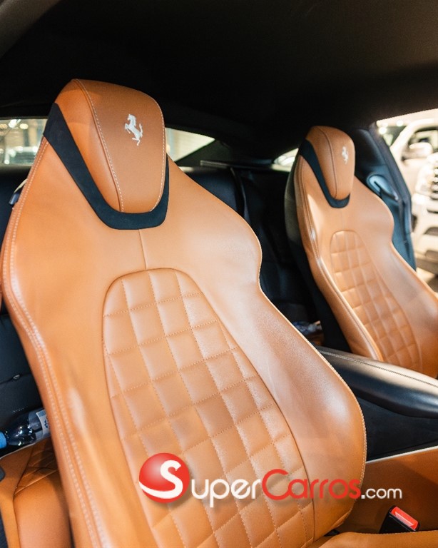 2021 Ferrari Roma — foto 12 / 12